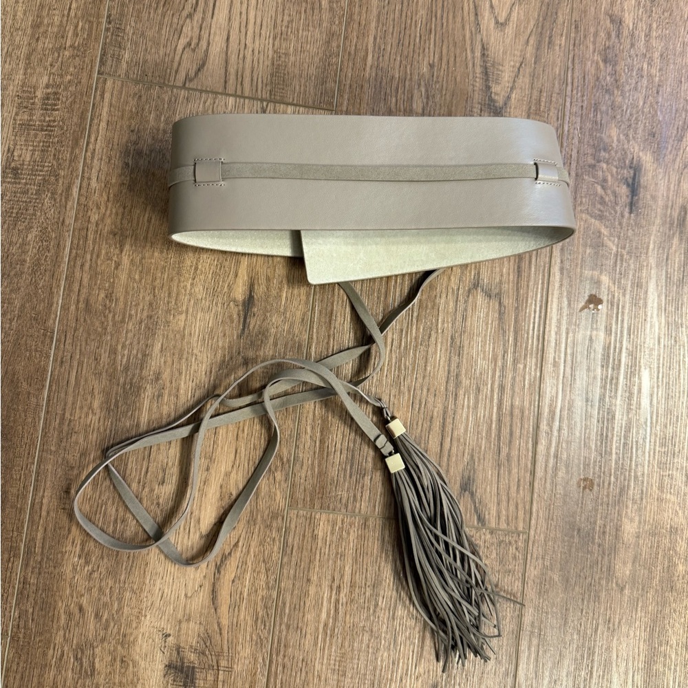 White House black market dress belt XS/S